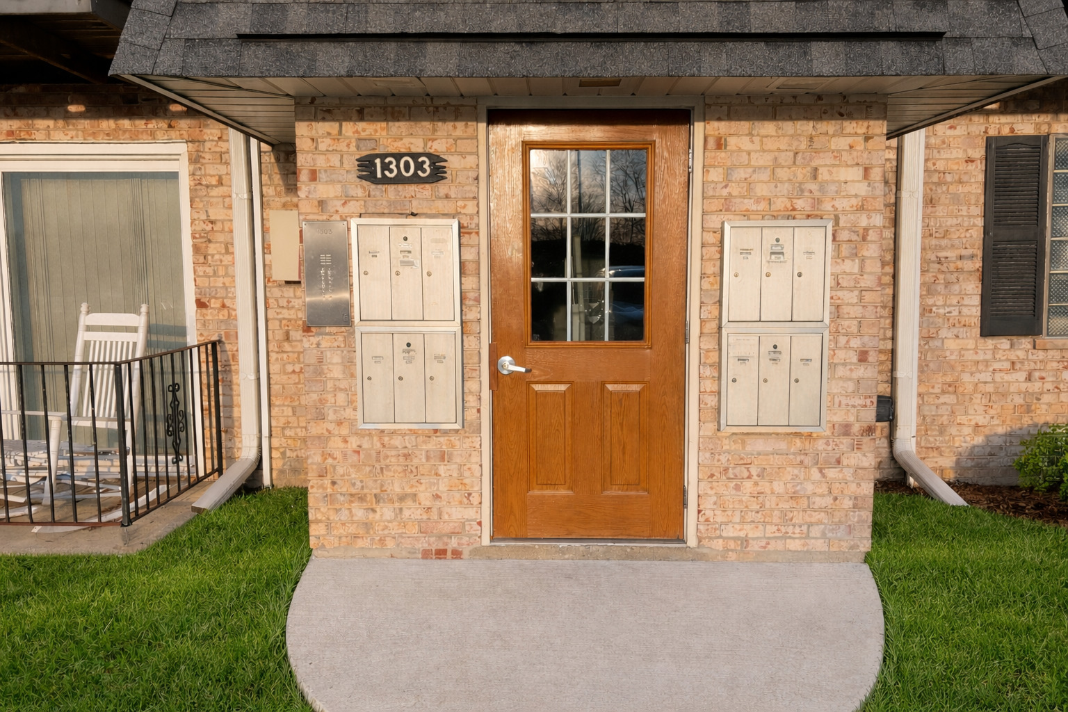 1303 N Baldwin Court B3