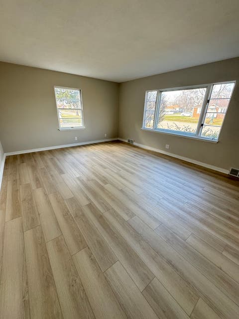 Tiny photo for 1616 Glenwood Avenue, Joliet, IL 60435 (MLS # 12582710)