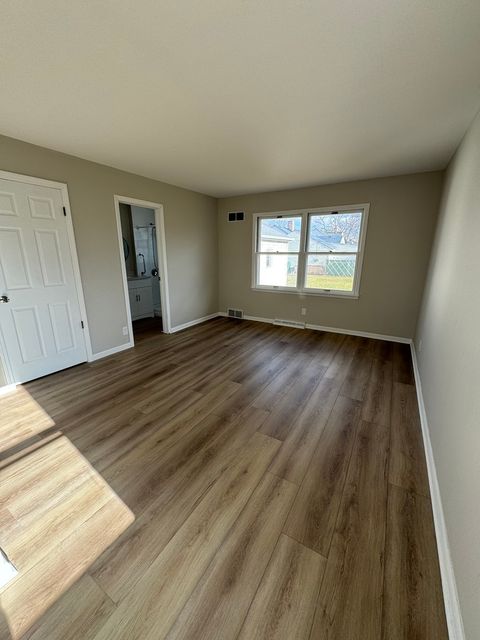 Tiny photo for 1616 Glenwood Avenue, Joliet, IL 60435 (MLS # 12582710)