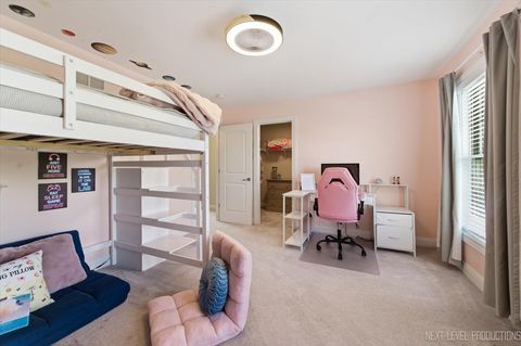 Tiny photo for 39W829 KELLAR Square, Geneva, IL 60134 (MLS # 12632946)