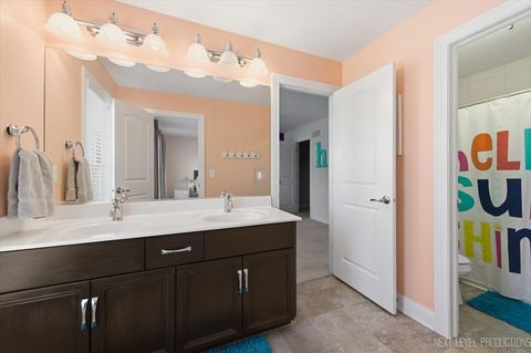 Tiny photo for 39W829 KELLAR Square, Geneva, IL 60134 (MLS # 12632946)