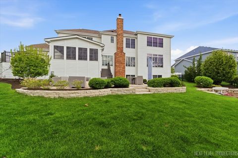Tiny photo for 39W829 KELLAR Square, Geneva, IL 60134 (MLS # 12632946)