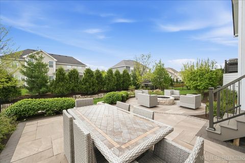 Tiny photo for 39W829 KELLAR Square, Geneva, IL 60134 (MLS # 12632946)