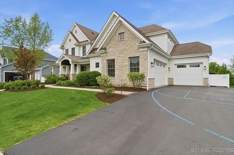 Tiny photo for 39W829 KELLAR Square, Geneva, IL 60134 (MLS # 12632946)