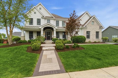 Photo of 39W829 KELLAR Square, Geneva, IL 60134 (MLS # 12632946)
