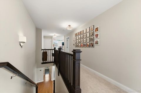 Tiny photo for 39W829 KELLAR Square, Geneva, IL 60134 (MLS # 12632946)