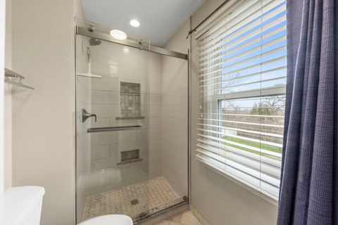 Tiny photo for 2356 Richmond Drive, Wheaton, IL 60189 (MLS # 12609582)