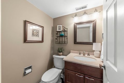 Tiny photo for 2356 Richmond Drive, Wheaton, IL 60189 (MLS # 12609582)