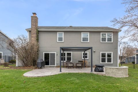 Tiny photo for 2356 Richmond Drive, Wheaton, IL 60189 (MLS # 12609582)