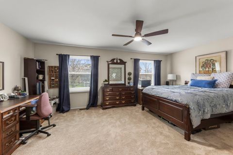 Tiny photo for 2356 Richmond Drive, Wheaton, IL 60189 (MLS # 12609582)