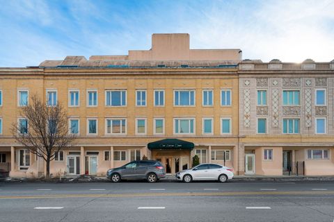 Photo of 6337 Roosevelt Road #107, Berwyn, IL 60402 (MLS # 12607637)