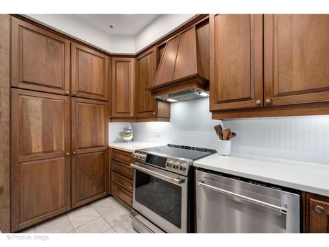 Tiny photo for 70 E Cedar Street #14WS, Chicago, IL 60611 (MLS # 12614908)