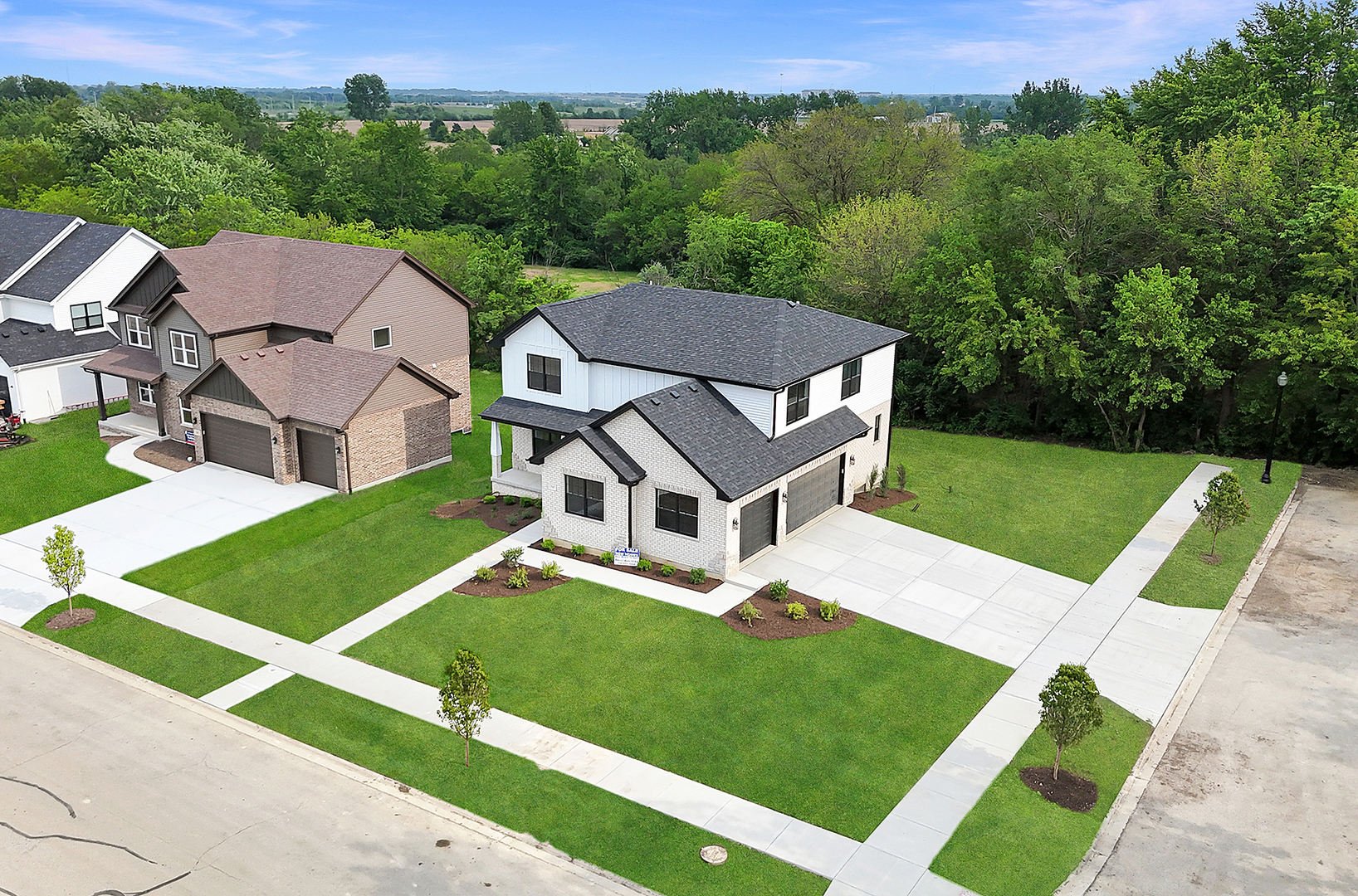 15947 Orchid Lane