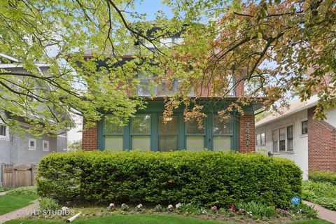 1431 Noyes Street Evanston IL 60201