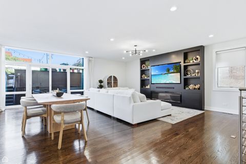 Tiny photo for 2432 W Chicago Avenue #1N, Chicago, IL 60622 (MLS # 12478482)