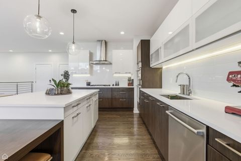 Tiny photo for 2432 W Chicago Avenue #1N, Chicago, IL 60622 (MLS # 12478482)