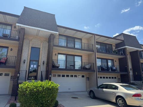 Photo of 4125 W 93rd Place #B, Oak Lawn, IL 60453 (MLS # 12739100)