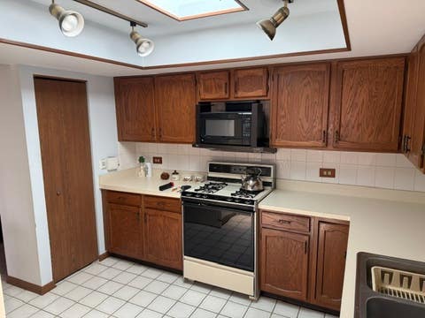 Tiny photo for 4125 W 93rd Place #B, Oak Lawn, IL 60453 (MLS # 12739100)