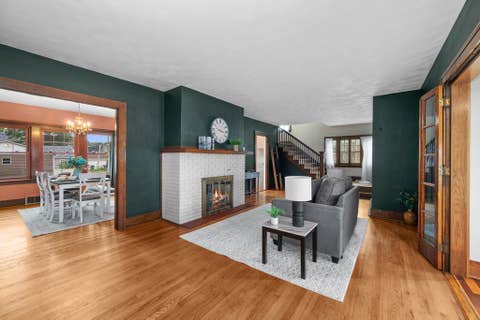 Tiny photo for 718 River Drive, Bettendorf, IA 52722 (MLS # 12730742)