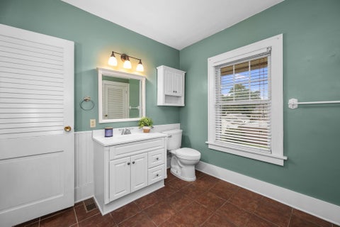 Tiny photo for 718 River Drive, Bettendorf, IA 52722 (MLS # 12730742)