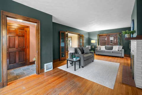 Tiny photo for 718 River Drive, Bettendorf, IA 52722 (MLS # 12730742)