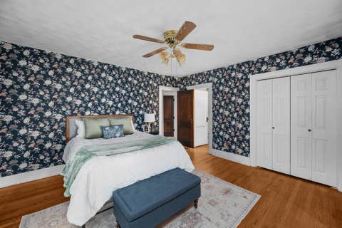 Tiny photo for 718 River Drive, Bettendorf, IA 52722 (MLS # 12730742)