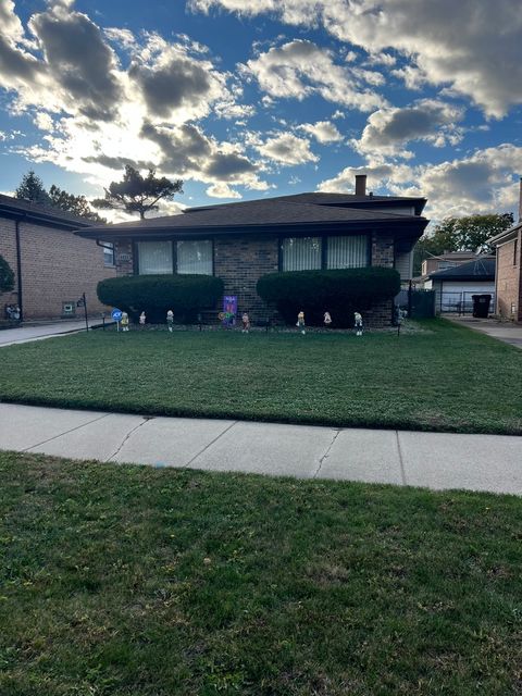 Tiny photo for 14428 Dante Avenue, Dolton, IL 60419 (MLS # 12502055)
