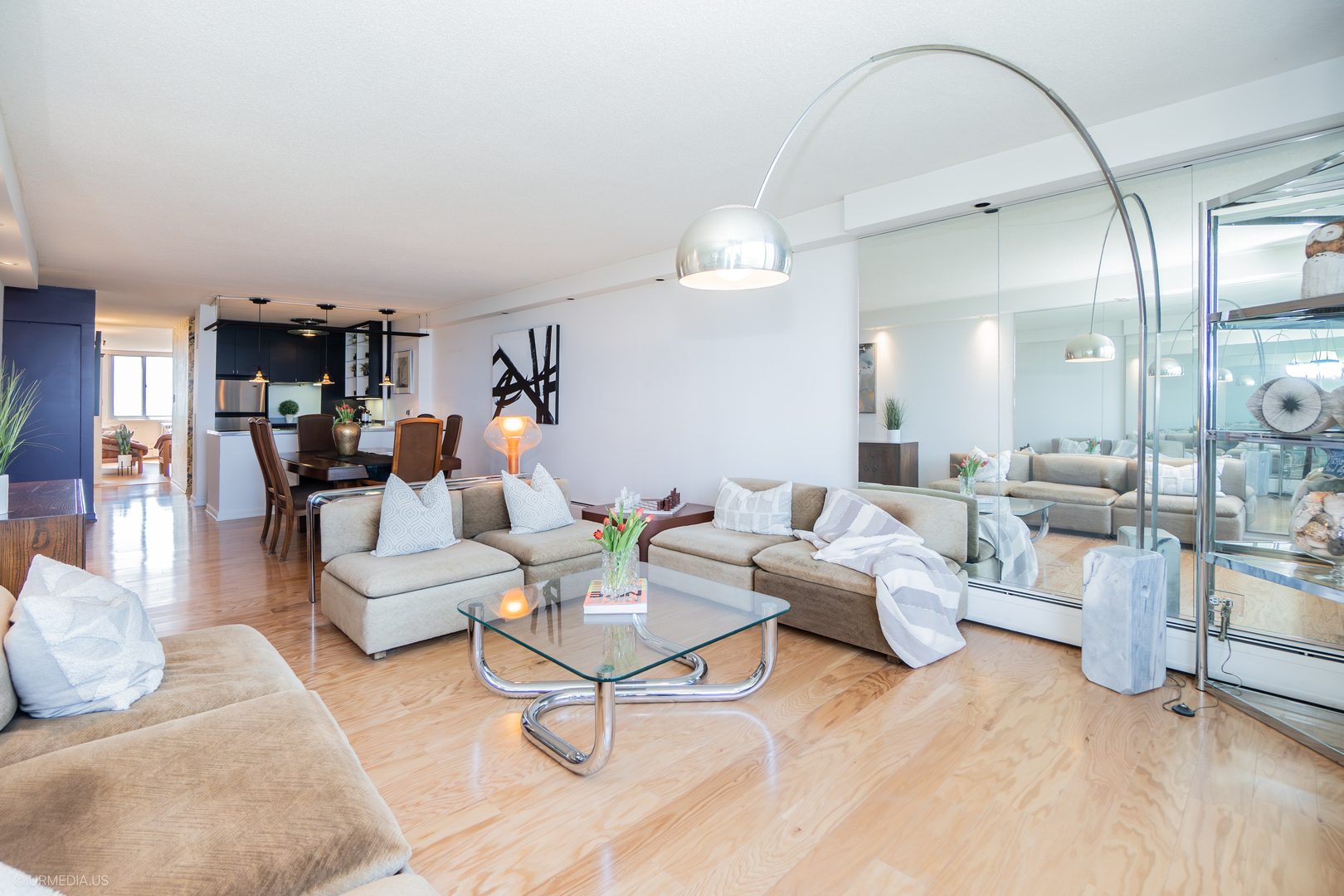 2144 N Lincoln Park West 16AD