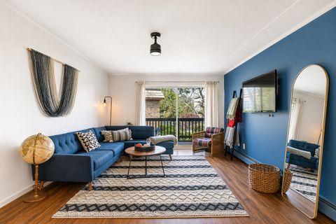 Tiny photo for 7930 Woodglen Lane #209, Downers Grove, IL 60516 (MLS # 12596059)