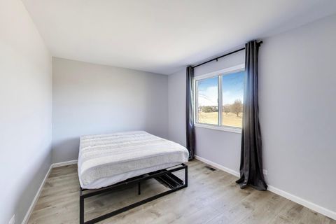 Tiny photo for 421 N Ashbury Avenue, Bolingbrook, IL 60440 (MLS # 12581424)