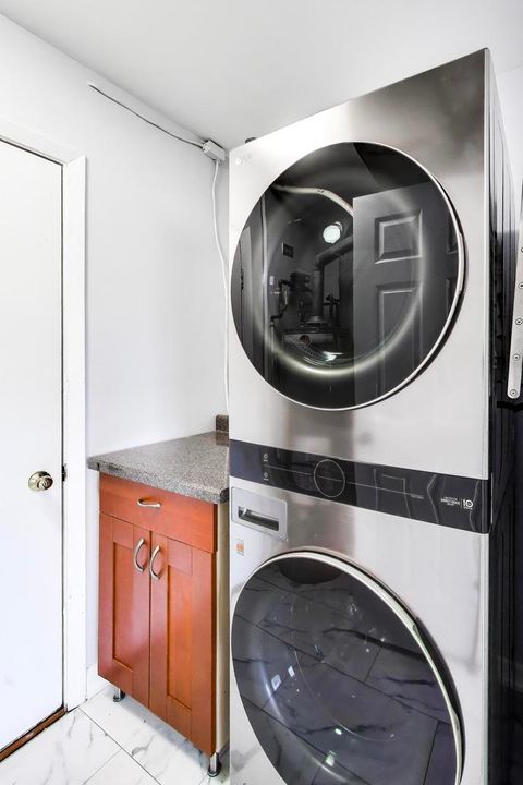 Tiny photo for 421 N Ashbury Avenue, Bolingbrook, IL 60440 (MLS # 12581424)