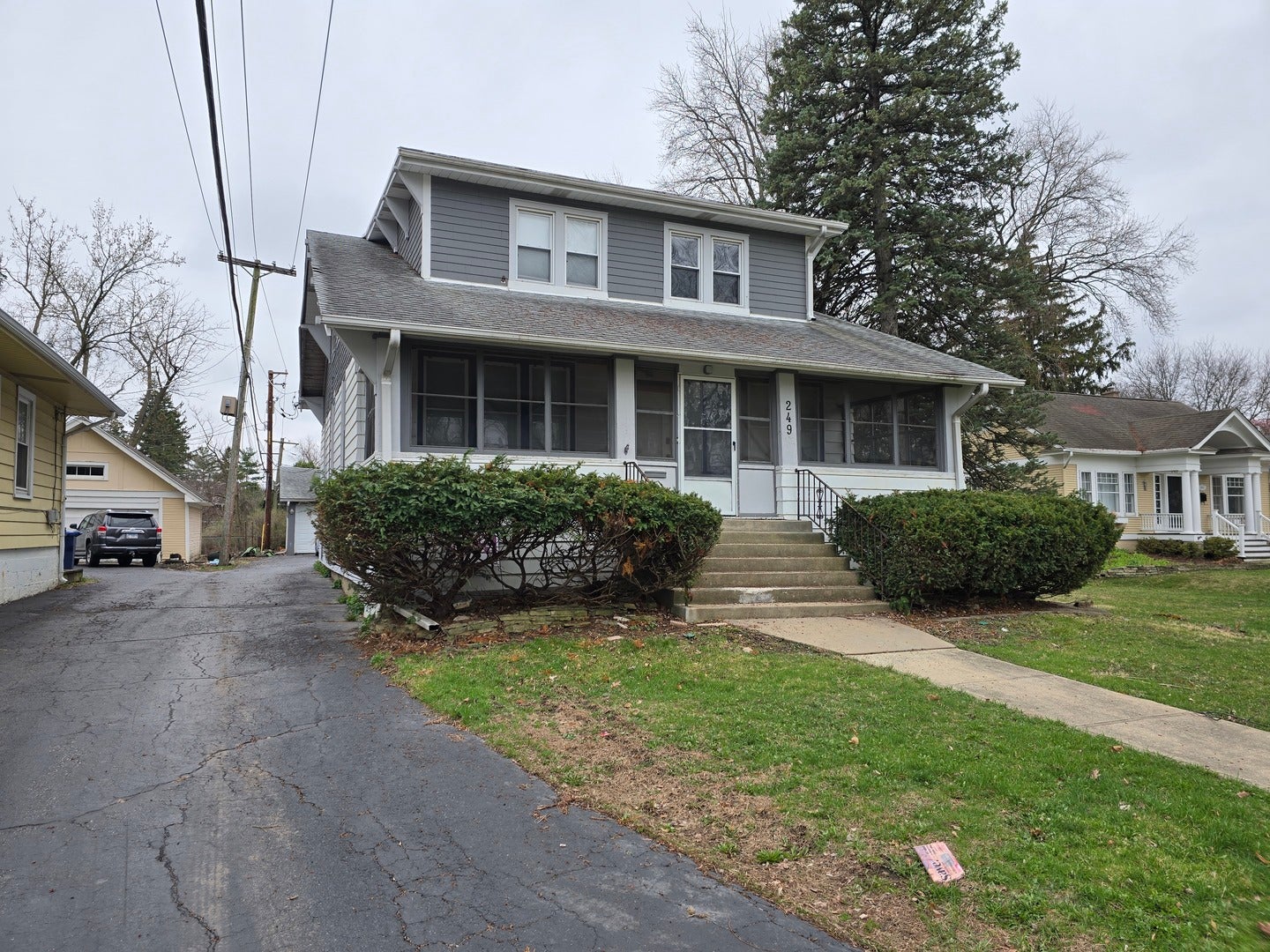 249 E Park Boulevard 1