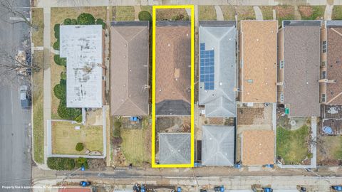 Tiny photo for 8849 S Paxton Avenue, Chicago, IL 60617 (MLS # 12541888)