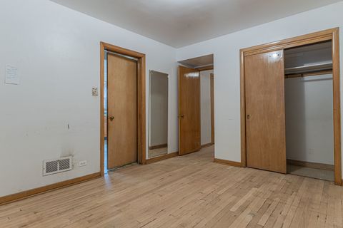Tiny photo for 8849 S Paxton Avenue, Chicago, IL 60617 (MLS # 12541888)