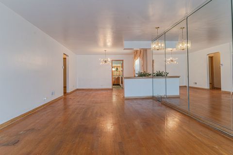 Tiny photo for 8849 S Paxton Avenue, Chicago, IL 60617 (MLS # 12541888)