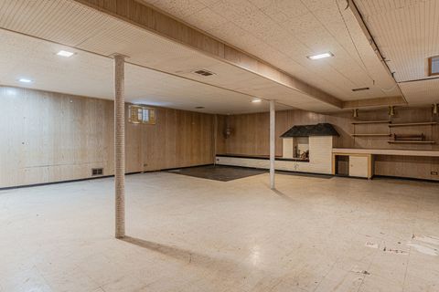 Tiny photo for 8849 S Paxton Avenue, Chicago, IL 60617 (MLS # 12541888)