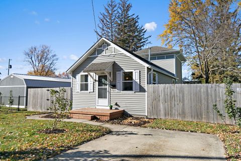 1155 S 5th Street DeKalb IL 60115