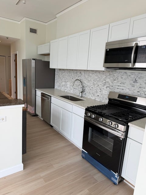 Tiny photo for 1819 S Michigan Avenue #710, Chicago, IL 60616 (MLS # 12695113)
