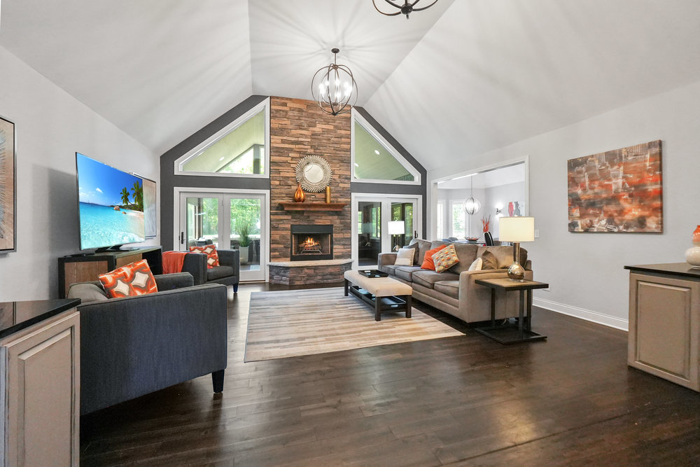5949 Whitetail Ridge Drive