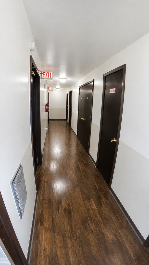 336 Lathrop Avenue 605
