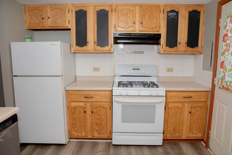 Tiny photo for 363 Meadow Green Lane #363, Round Lake Beach, IL 60073 (MLS # 12535625)