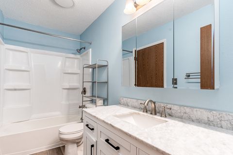 Tiny photo for 3875 Windjammer Lane, Hanover Park, IL 60133 (MLS # 12498355)