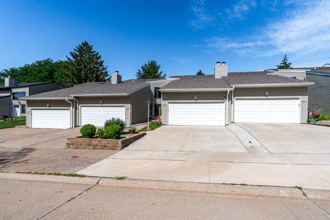 Tiny photo for 4070 Prairie Lane #0, Bettendorf, IA 52722 (MLS # 12741432)