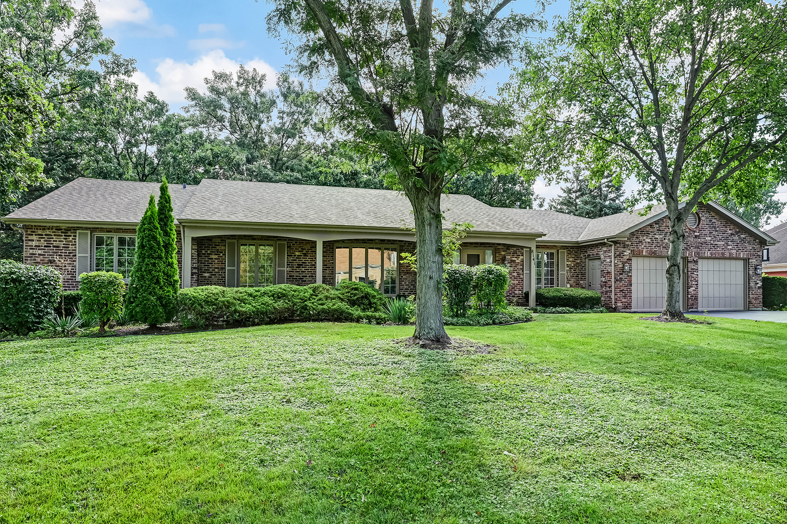 8141 Ridgepointe Drive