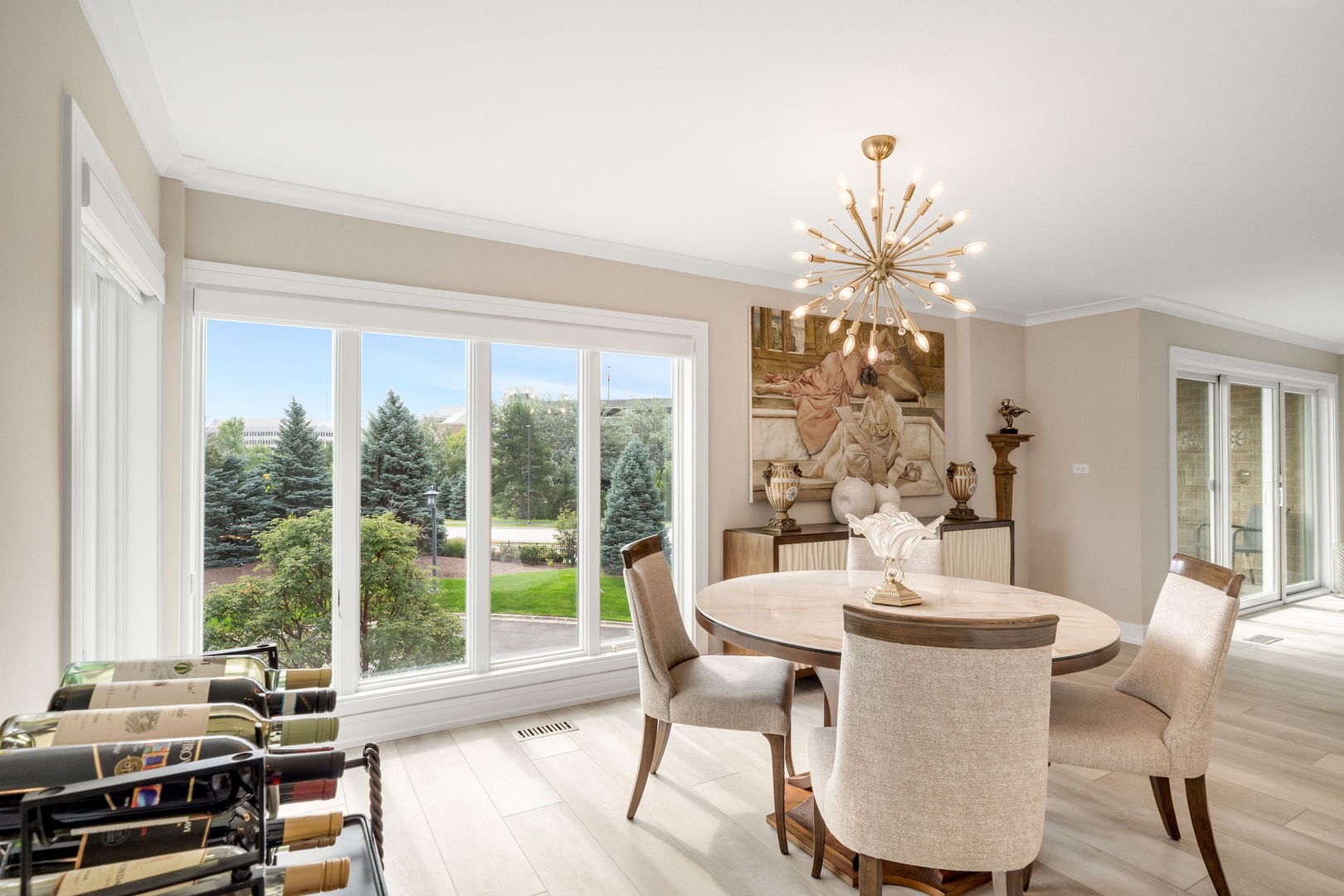 1 Oak Brook Club Drive A211