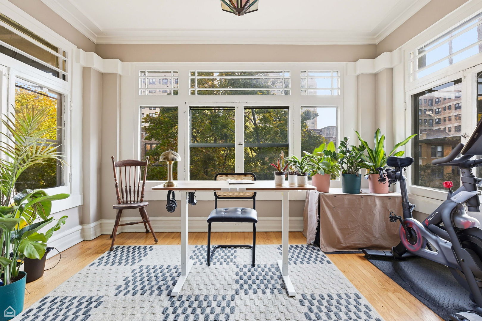 5522 S Everett Avenue 3S