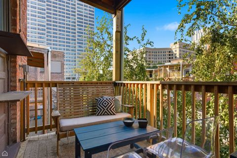 Tiny photo for 5522 S Everett Avenue #3S, Chicago, IL 60637 (MLS # 12510711)