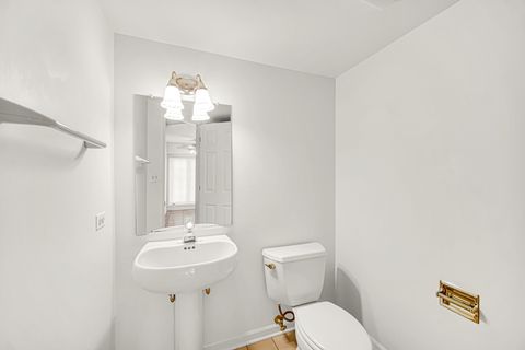 Tiny photo for 5625 Chesapeake Drive #5625, McHenry, IL 60050 (MLS # 12507619)