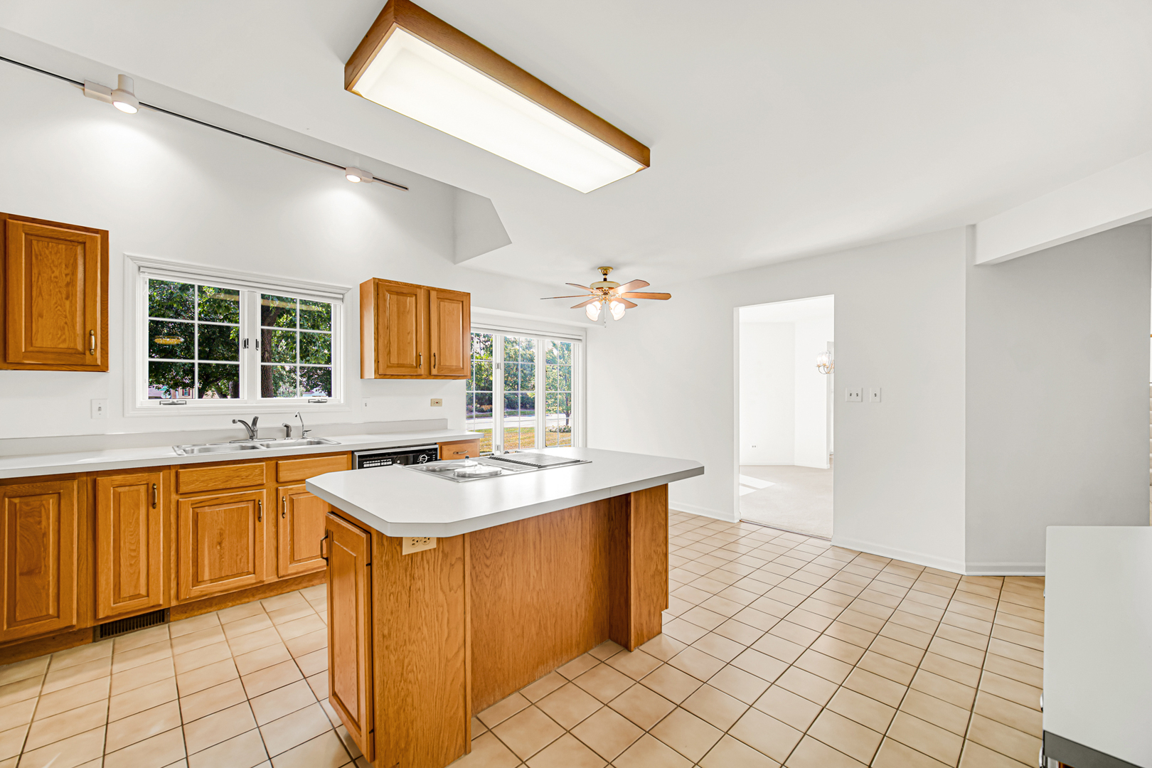 5625 Chesapeake Drive 5625