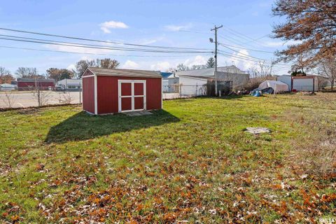 Tiny photo for 201 12TH Street, De Witt, IA 52742 (MLS # QC4270097)